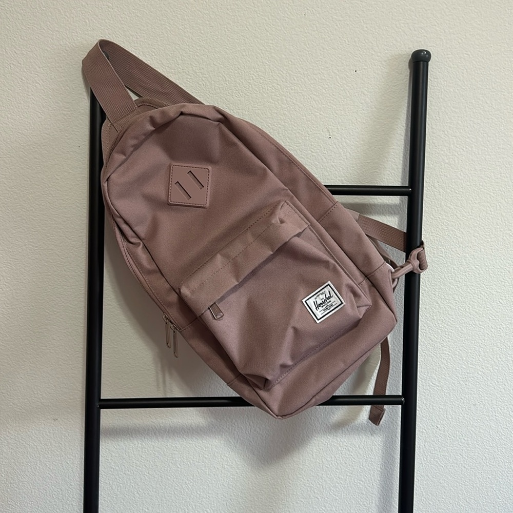 NWOT Dusty Pink Herschel Half Backpack Shoulder Bag